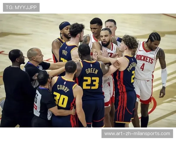 勇士季后赛准备：外线跑位的持续创新将是对手难以应对的利器